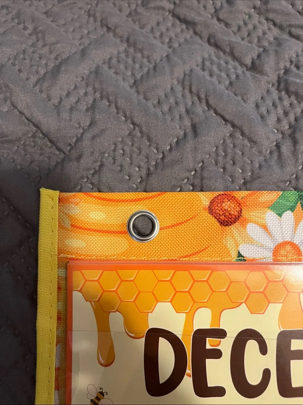 Bee Classroom Pocket Calendar